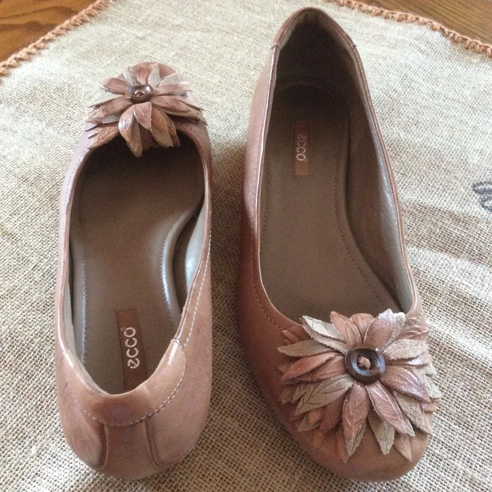 Ecco Slip-on Ballet Flats, Sz Euro 40, Sz 9